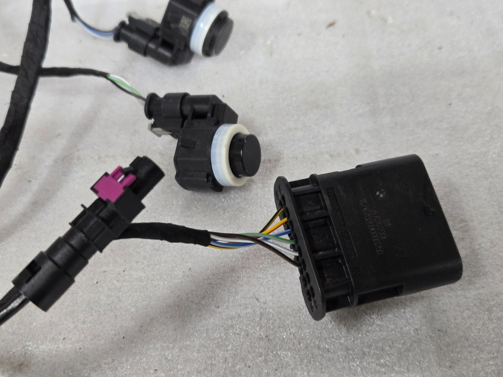 2024 - 2025 BMW X1 U11 FRONT BUMPER PARKING SENSOR WIRING HARNESS COMPLETE OEM