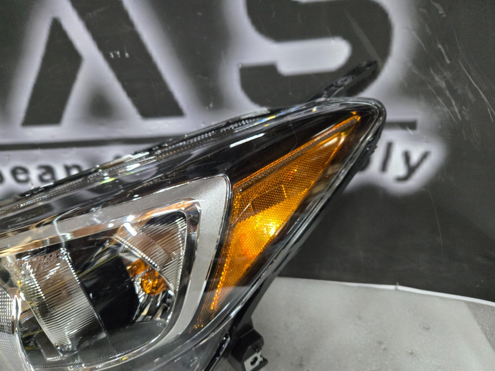 2018-2021 Subaru Crosstrek Halogen Headlight LH Left Driver Side OEM 84001FL01B