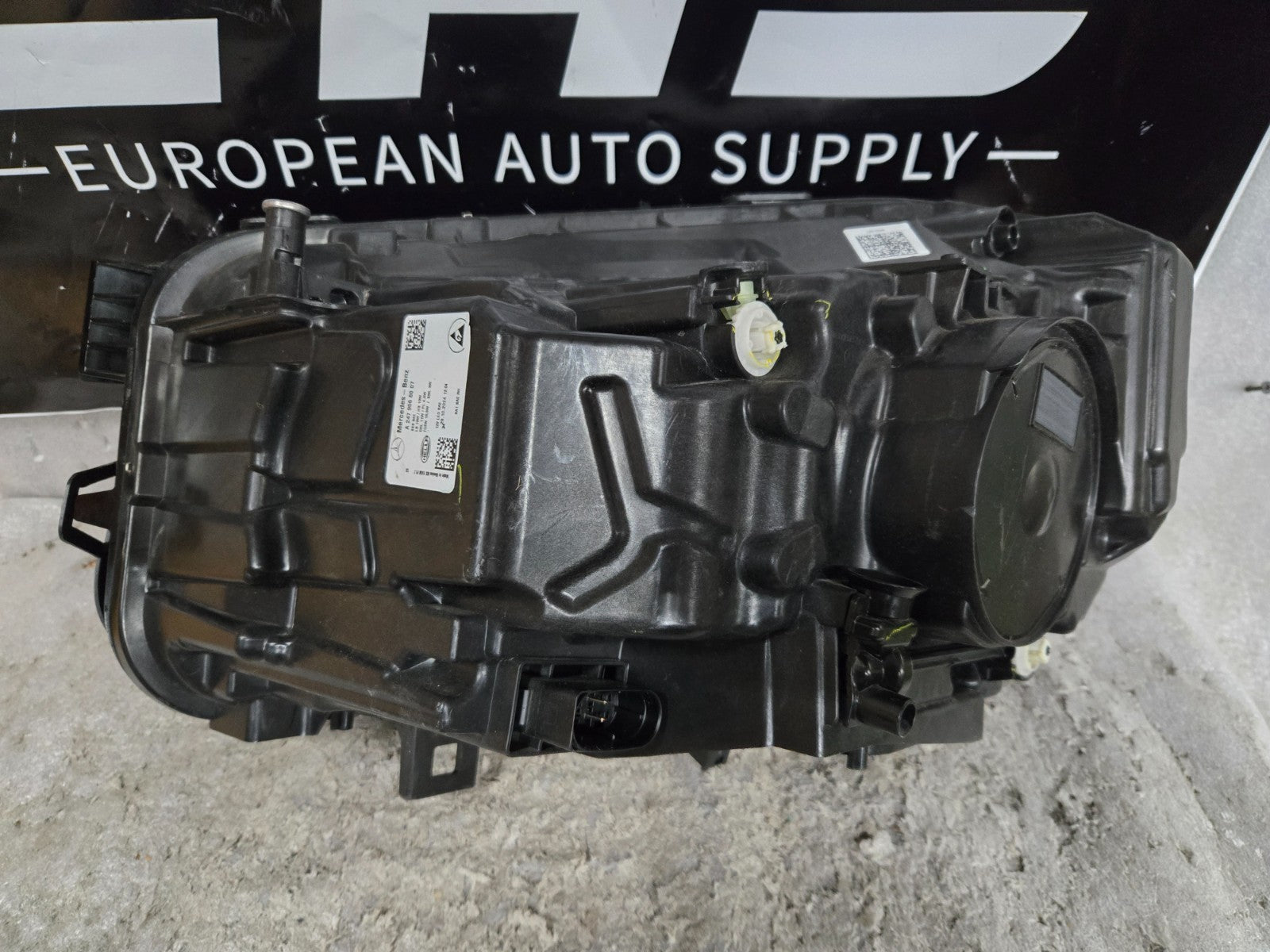 2020-2025 MERCEDES GLB250 FRONT RIGHT RH PASSENGER LED HEADLIGHT A2479066007 OEM