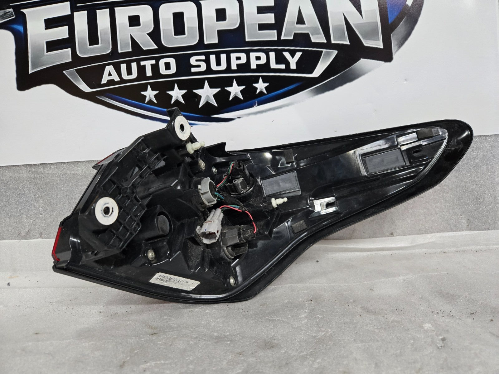 2024 - 2025 Subaru Crosstrek Impreza Tail Light Assembly 84201FN01B OEM