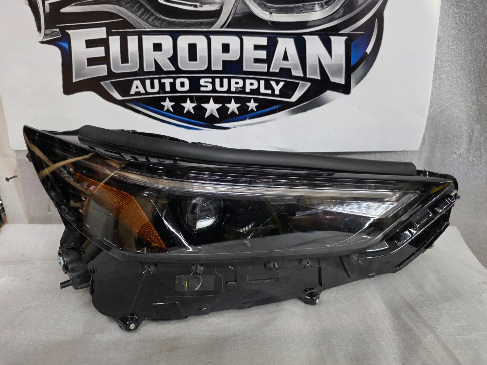 2024 2025 Toyota Grand Highlander Right Passenger LED Headlight 81110-0E770 OEM