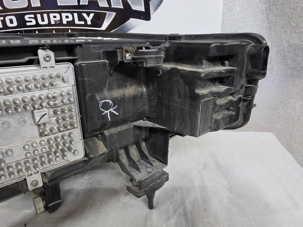 2019-2022 BMW X7 G07 FULL LED LEFT LH DRIVER HEADLIGHT COMPLETE OEM 63119852951