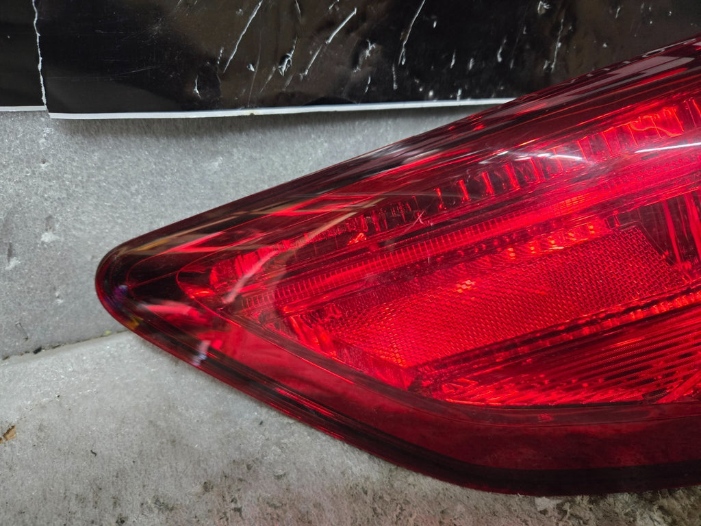 2014–2020 ACURA MDX Tail Light Tail Lamp Stop Light Outer Left 33550-TZ5-A02 OEM