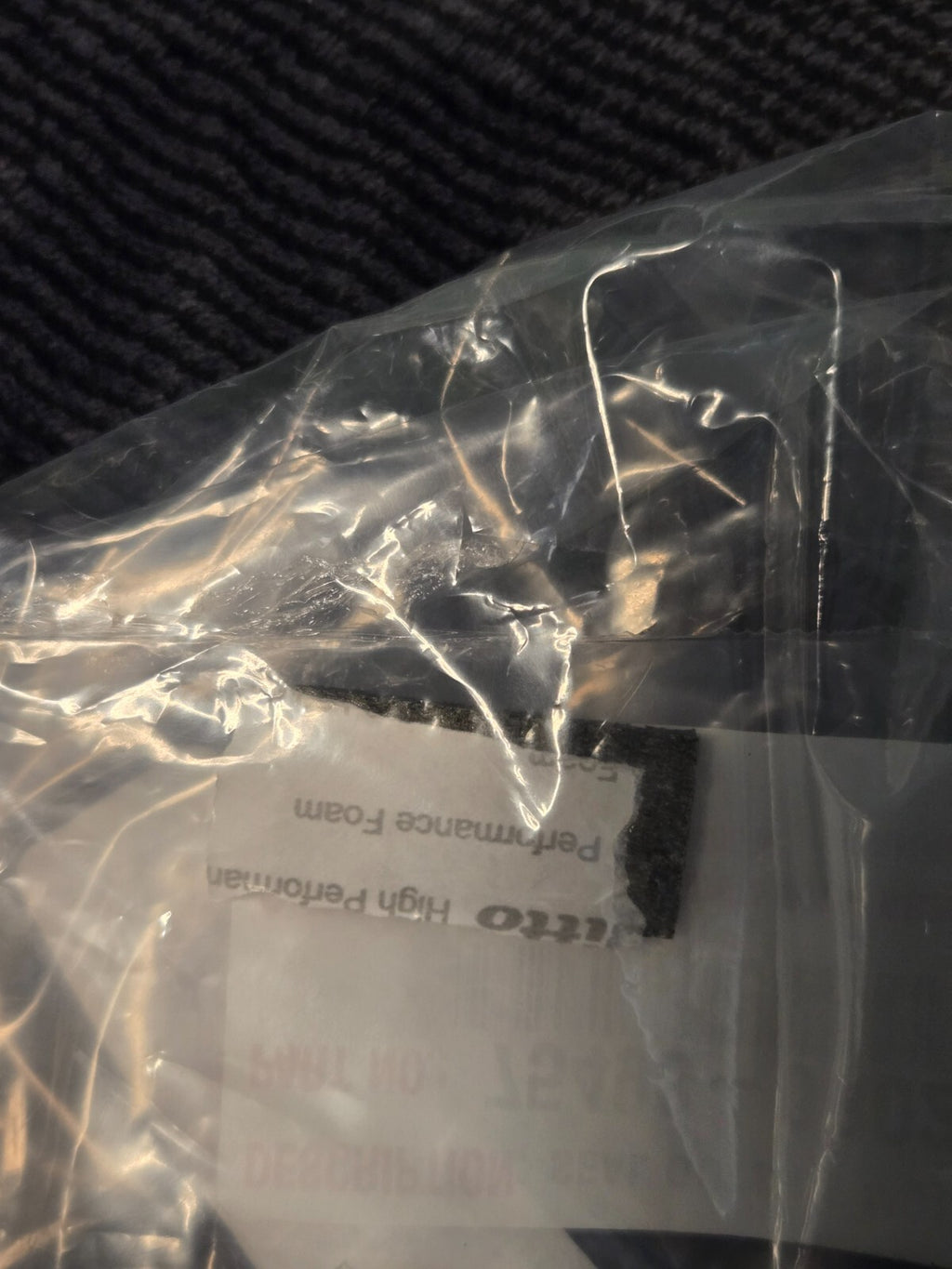 Genuine Toyota Lower Molding Seal 75498-0R020 OEM