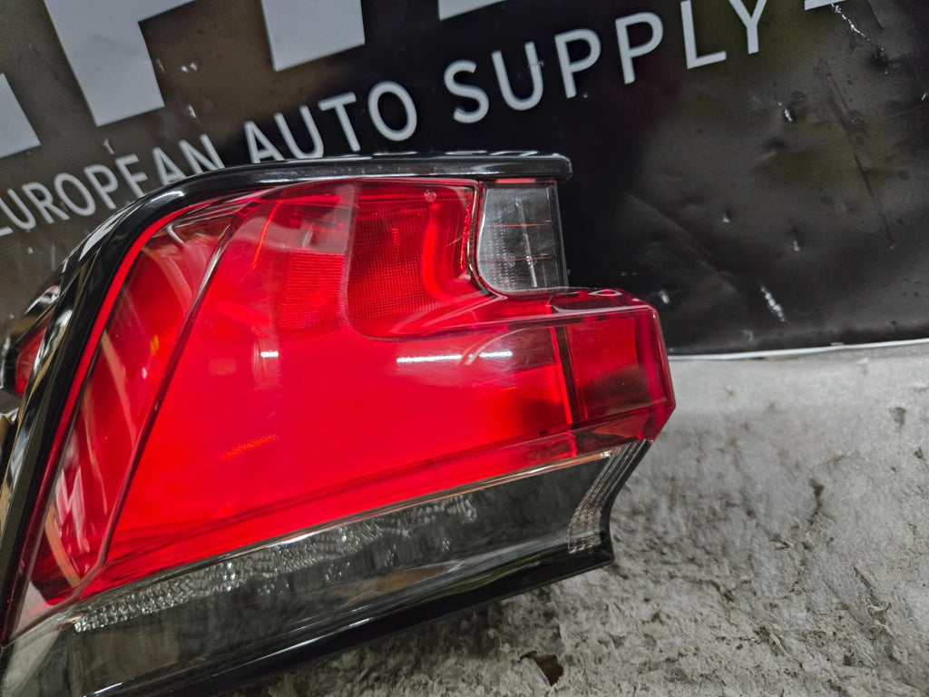 2015-2017 Lexus NX200t NX300h Left LH Driver Side Outer Halogen Tail Light OEM