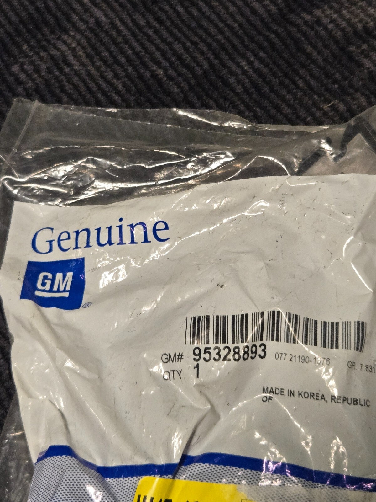 Genuine GM Front Driver Side Bumper Fascia Guide 95328893 OEM
