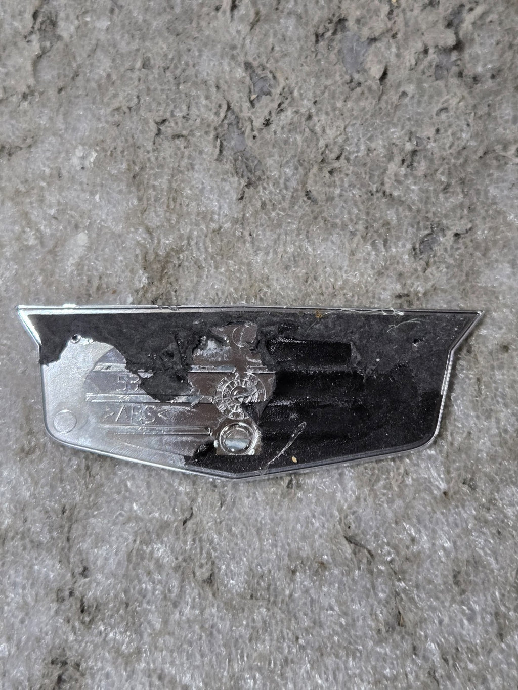 2020 - 2025 CADILLAC CT4 CT5 SIDE FENDER EMBLEM LOGO BADGE SIGN OEM 85535091