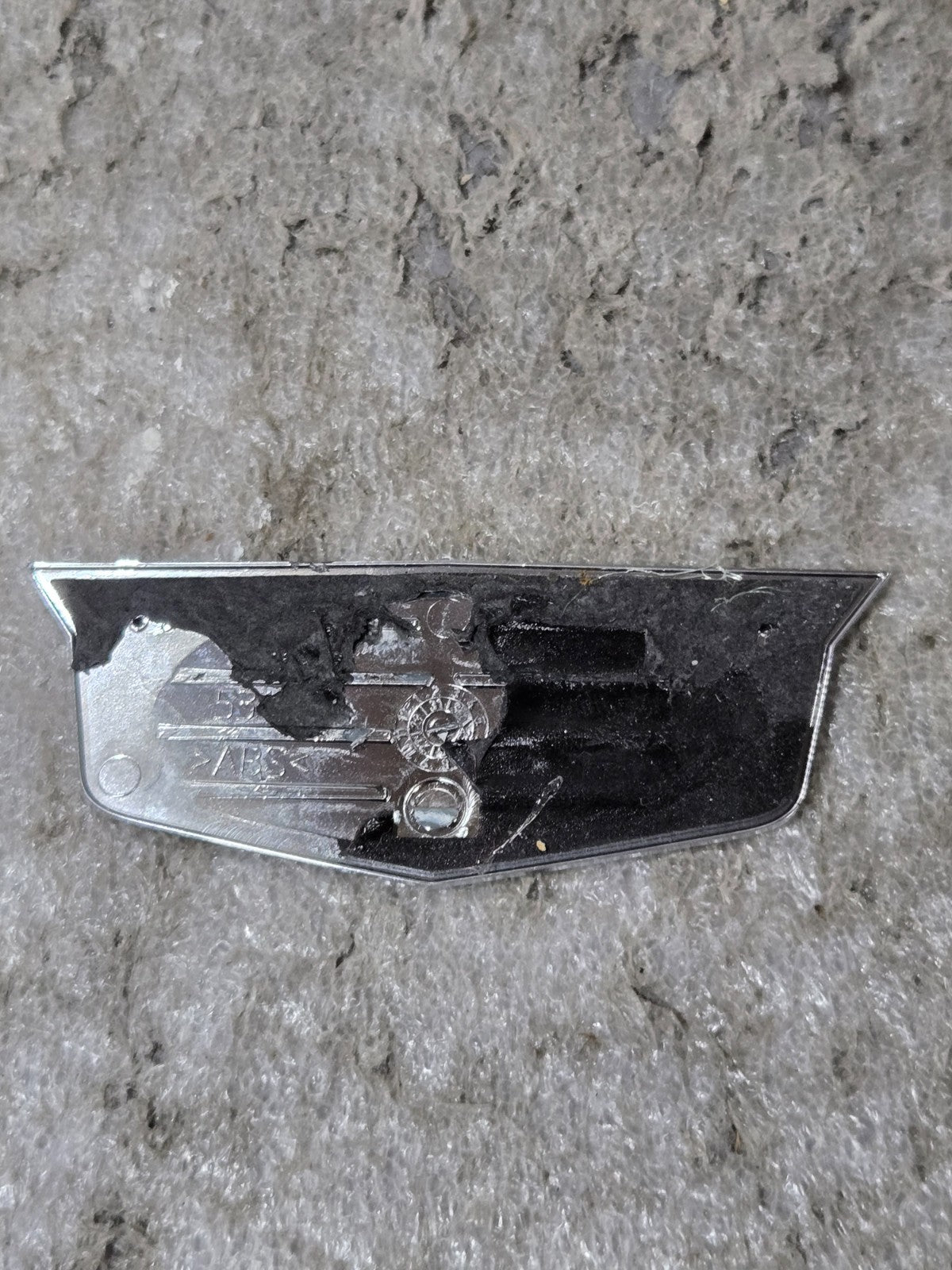 2020 - 2025 CADILLAC CT4 CT5 SIDE FENDER EMBLEM LOGO BADGE SIGN OEM 85535091