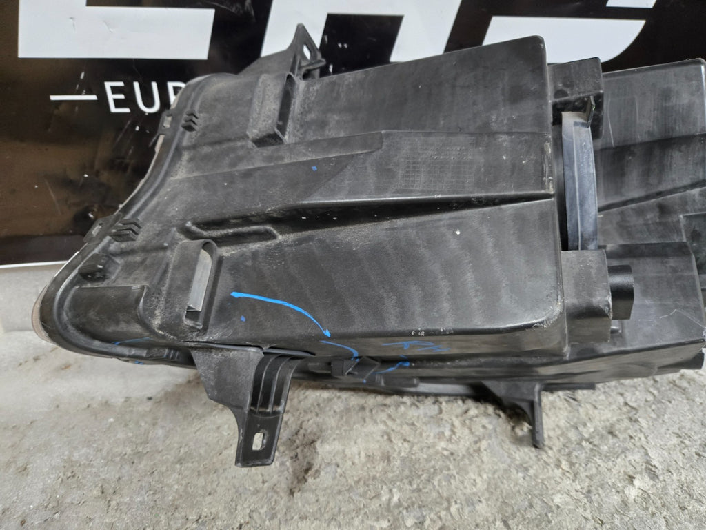 2018-2019 MERCEDES-BENZ SPRINTER RIGHT PASSENGER HEADLIGHT HALOGEN A9109060500