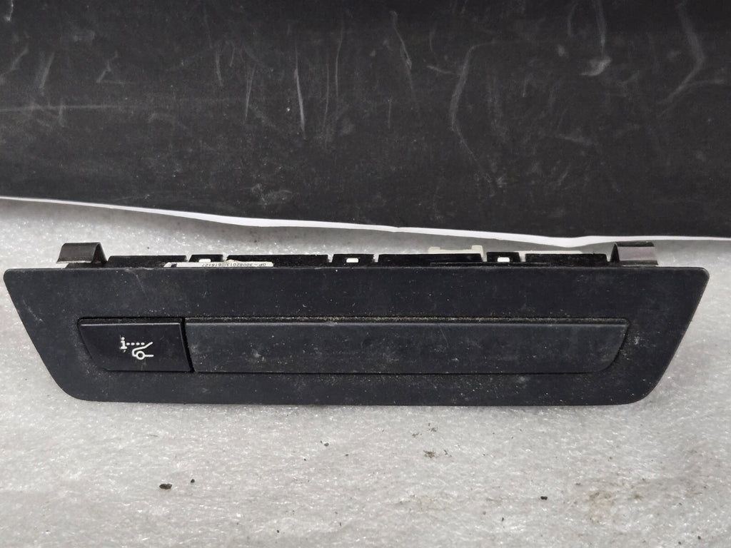 2012-2019 BMW 640I HEADS UP DISPLAY HUD CONTROL SWITCH PANEL BLACK 9220050 OEM