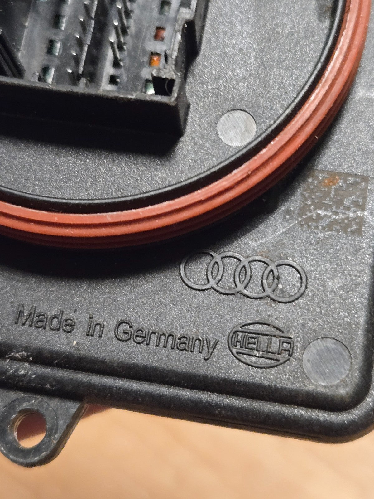 2019-2023 Audi Q8 LED Headlight Control Unit Module 4K0941572C OEM