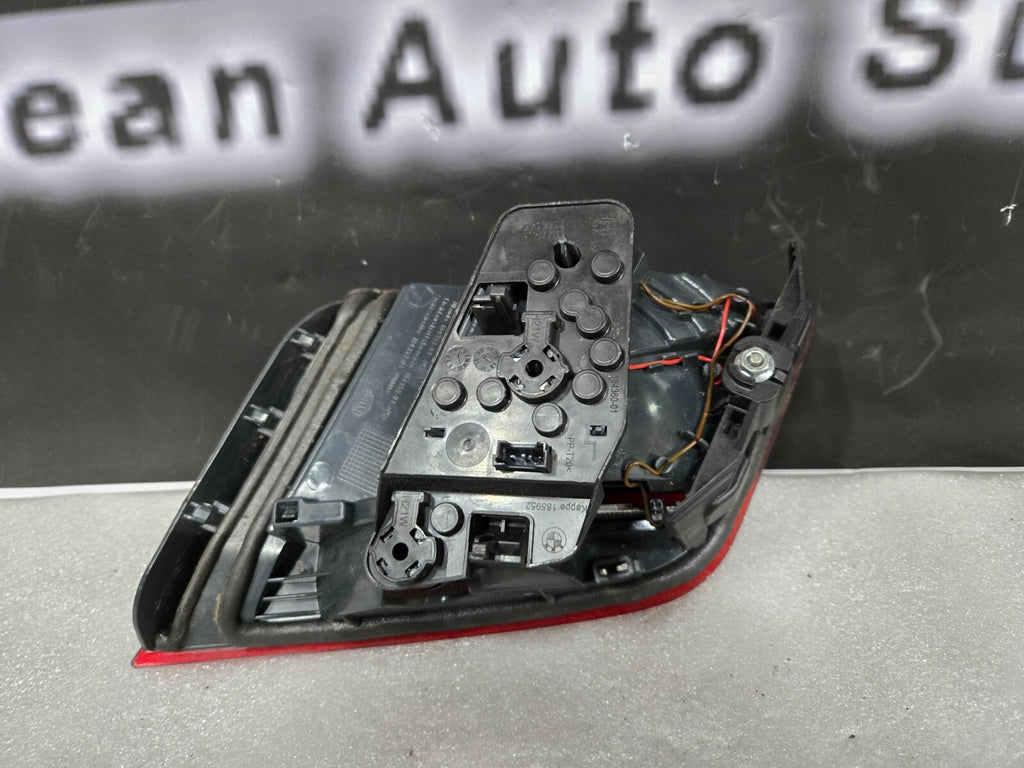 2011 2012 2013 2014 2015 BMW 528i 535i 550i M5 F10 Tail Light Left LH Driver OEM