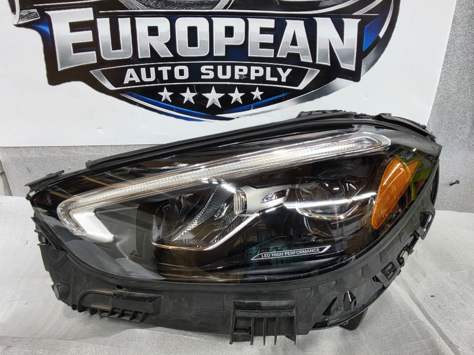2022-25 MERCEDES W206 C-CLASS C300 LEFT LH DRIVER LED HEADLIGHT OEM A2069061303
