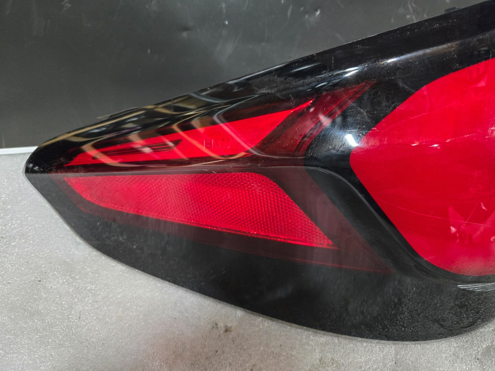 2021-2022 BMW 5 SERIES G30 LCI REAR LEFT DRIVER SIDE TAIL LIGHT 6321-8493813 OEM