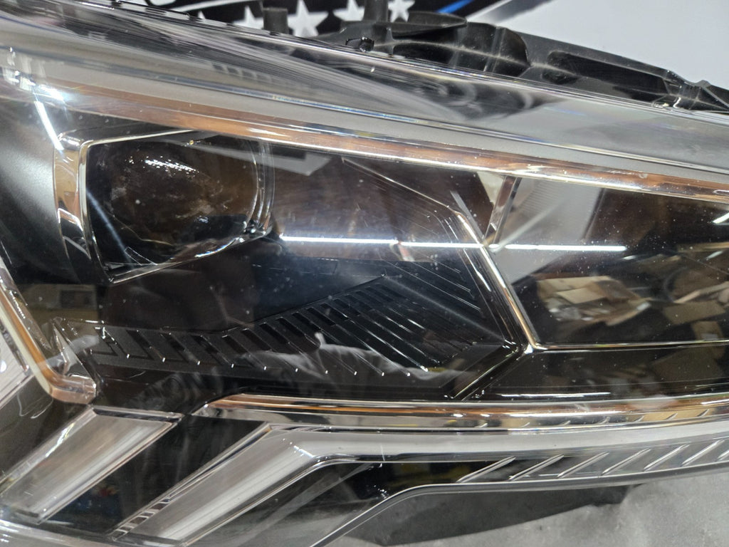 2019-2024 Audi Q3 Right RH Passenger LED Matrix Headlight OEM 83A941034B