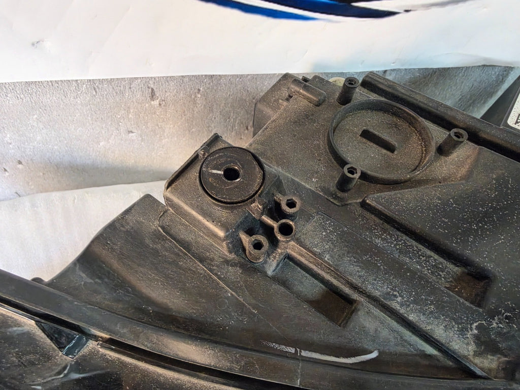 2022 2023 2024 Volkswagen Tiguan LED Headlight Right RH Passenger 5NL941036A OEM