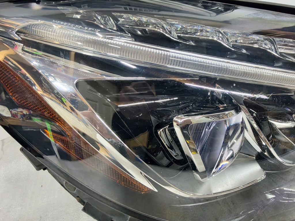 2017-2018 MERCEDES C43 AMG A205 RIGHT ADAPTIVE HEADLIGHT LED LAMP OEM 2059063604