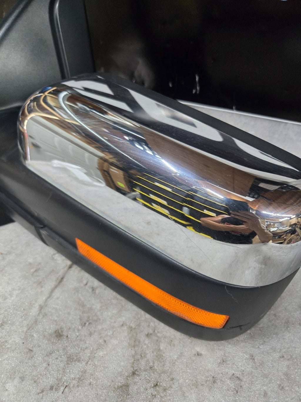 2011-14 Ford F150 Drivers Side Door Mirror Chrome Cap Heated Power Fold OEM