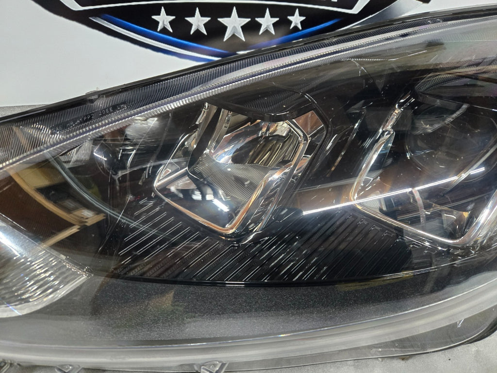 2020-2022 Ford Escape Left Driver Side Projector MID Halogen w/LED Headlight OEM