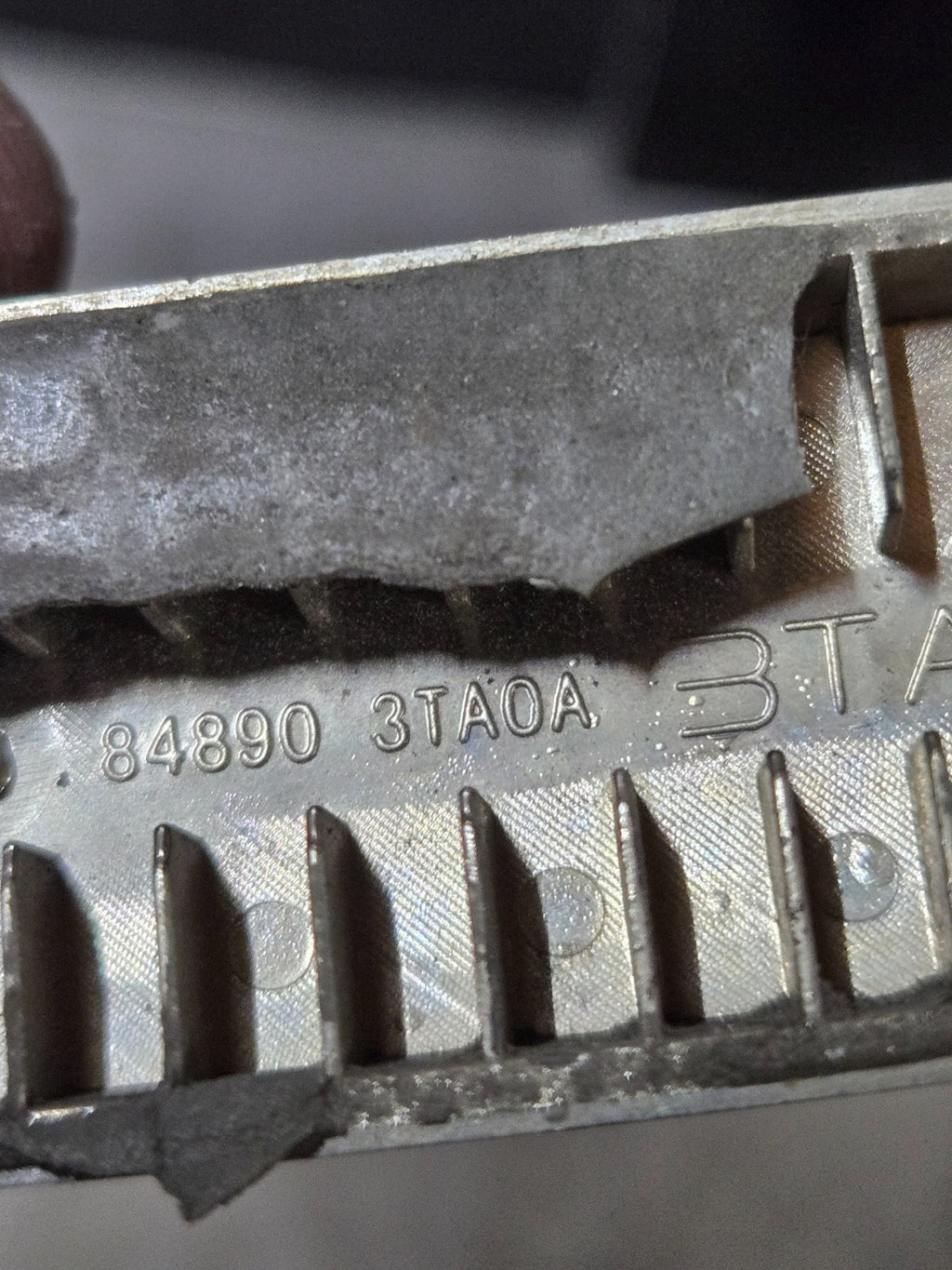 Genuine Nissan Emblem 84890-3TA0A USED OEM