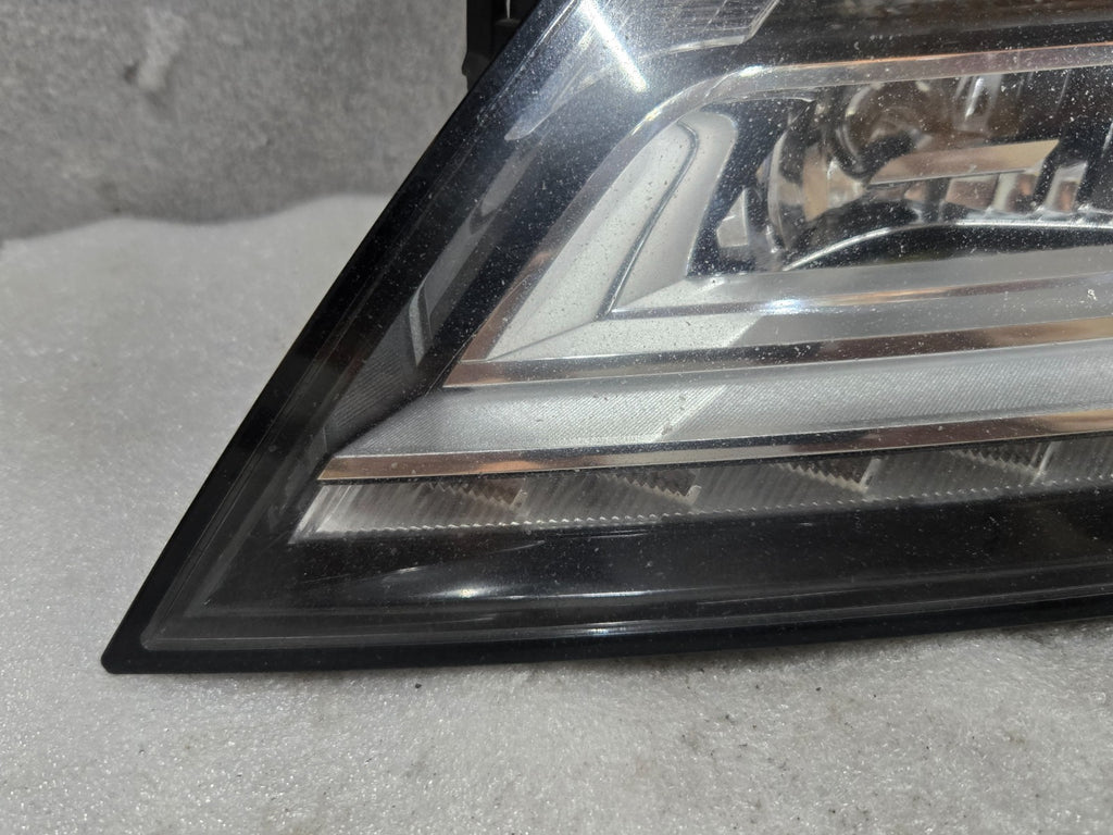 2012-2015 AUDI A7 LEFT LH DRIVER SIDE XENON HEADLIGHT COMPLETE OEM 4G8941005E