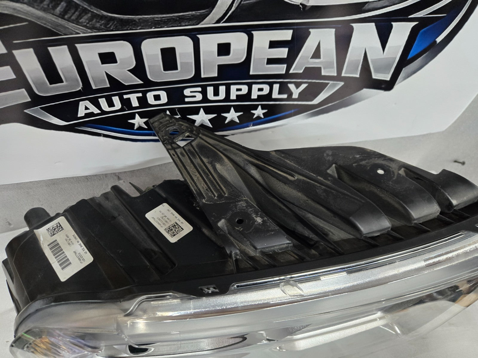 2021-2024 Dodge Durango Right RH LED Chrome Headlight OEM P68433776AF