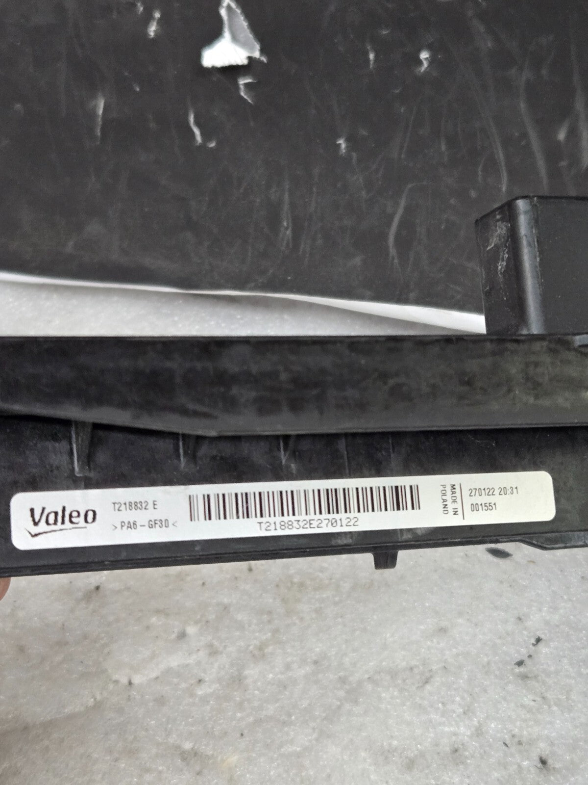 2021 - 2024 BMW M3 M4 G80 G82 G83 Front Radiator Right Side Cover 8095288 OEM