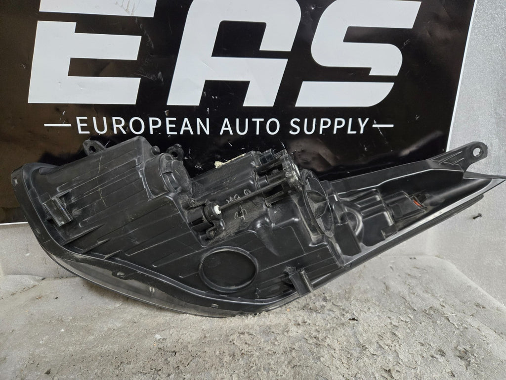 2011 2012 2013 Hyundai Elantra RH Right Passenger Halogen Headlight OEM 92102-3Y