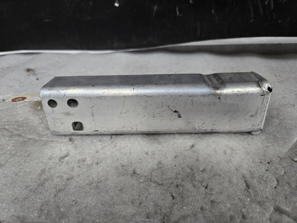 2015 - 2023 MERCEDES C300 W205 FRONT RIGHT SIDE BUMPER BRACKET OEM A2056203701