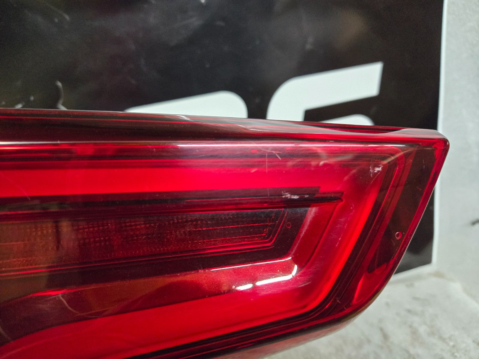 2018-2021 BMW X3 G01 REAR LEFT INNER LIFTGATE TAILLIGHT FULL LED OEM 63219853379