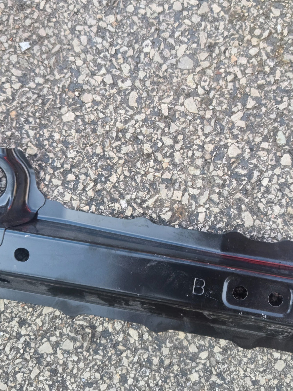 Genuine Subaru Lower Tie Bar 53029AN07A9P NEW OEM