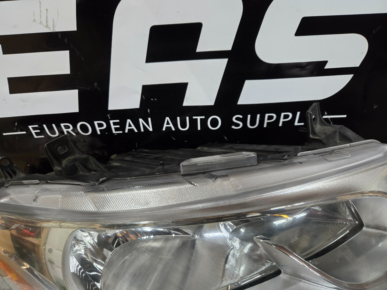 2018-2019 MERCEDES-BENZ SPRINTER RIGHT PASSENGER HEADLIGHT HALOGEN A9109060500