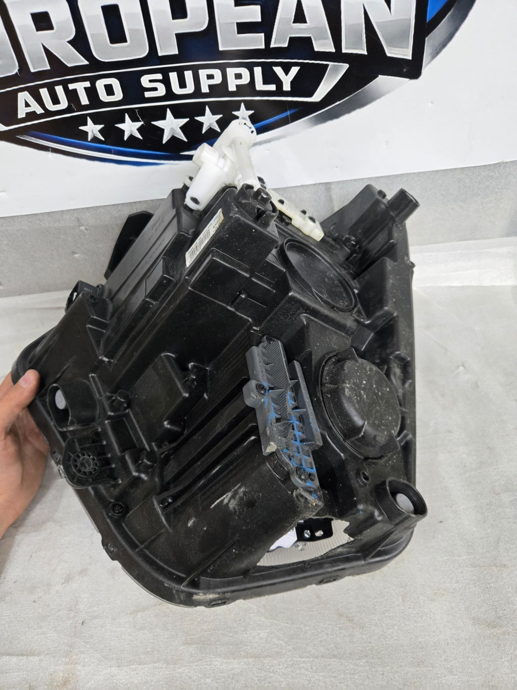 2023-2025 HYUNDAI KONA FULL LED HEADLIGHT OEM RIGHT RH PASSENGER 92102-BE020