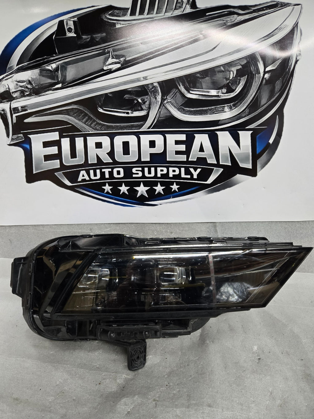 2024-2025 Hyundai Sonata Projector LED Headlight RH Passenger OEM 92102L1740