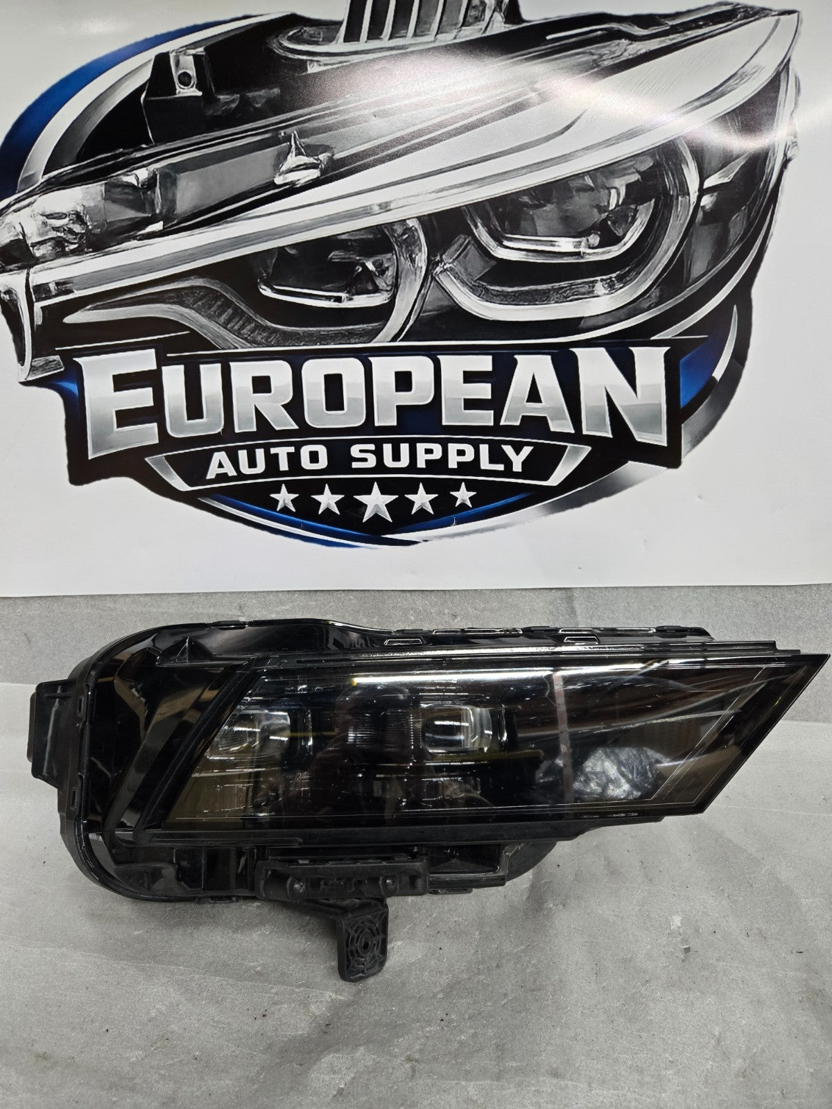 2024-2025 Hyundai Sonata Projector LED Headlight RH Passenger OEM 92102L1740