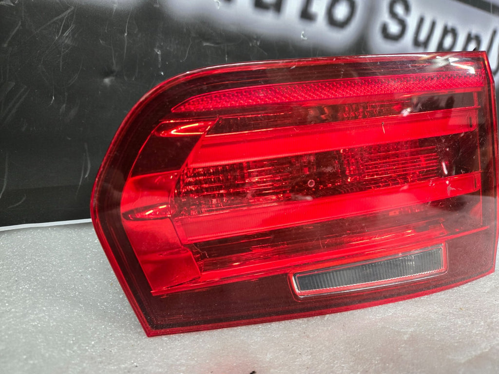 2012-2015 BMW 328I F30 320I REAR LEFT LH DRIVER SIDE INNER TAILLIGHT 7259915 OEM