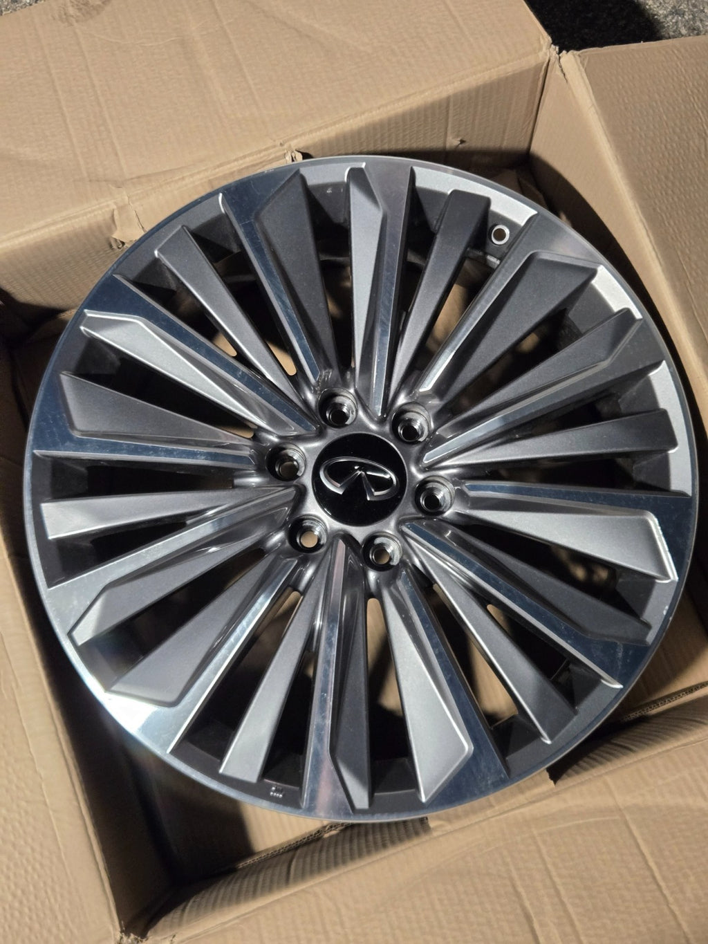 Infiniti QX80 4030S-IP228B IP 22X8 BLACK MONOGRAM WHEEL RIM OEM