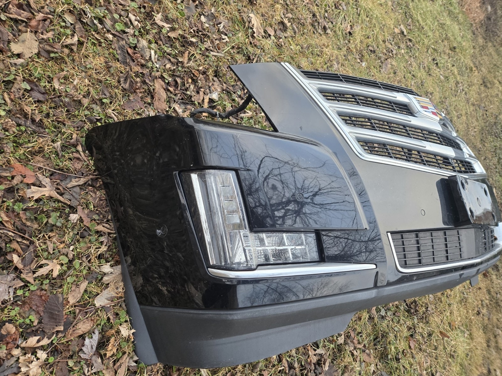 2016-2020 CADILLAC ESCALADE PREMIUM FRONT BUMPER COMPLETE PDC GRILL COVER OEM