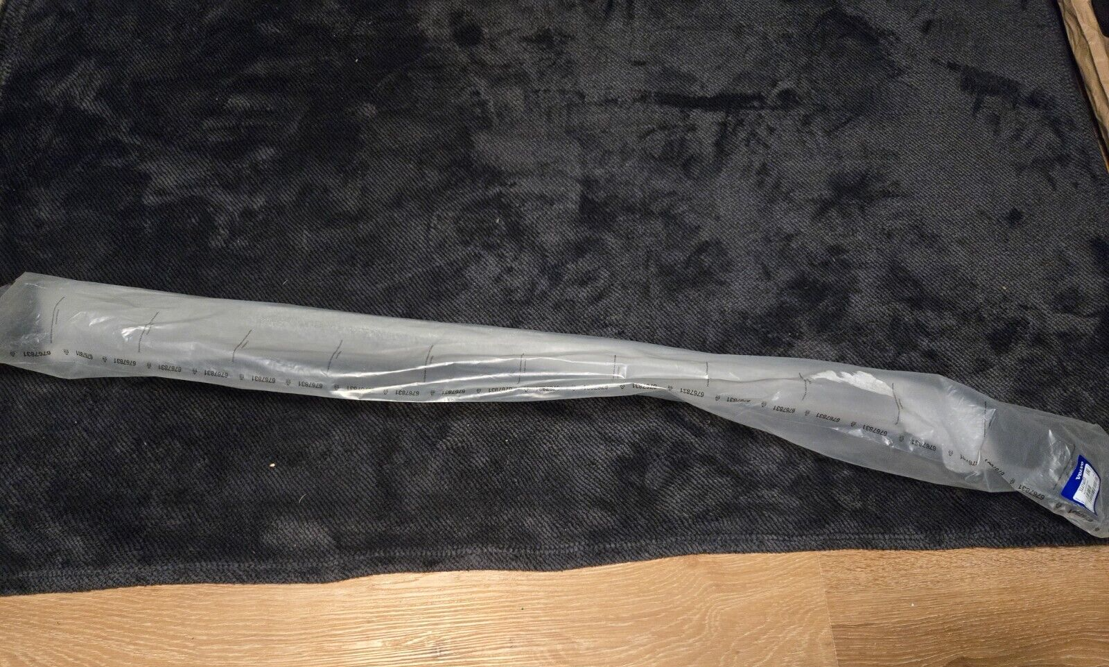 2019-2022 S60 Genuine OEM Volvo Belt Moulding Trim 32274222