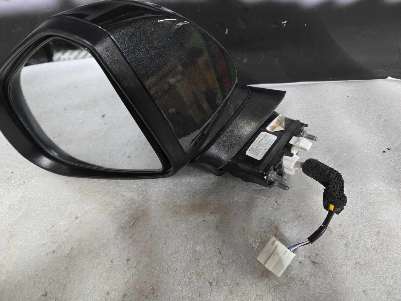 2020-2022 Hyundai Santa Fe Left LH Driver Side Mirror OEM 87610-S2200