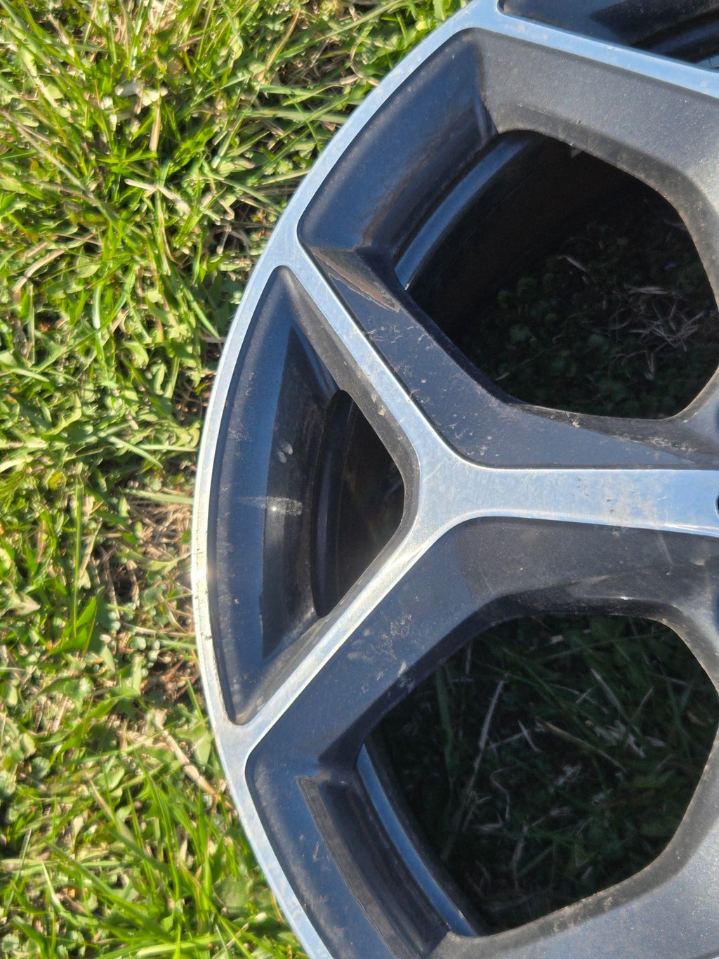 2018 BMW X1 Wheel Rim 18''x7.5'' Alloy 5 Y Spoke Factory OEM 6856070