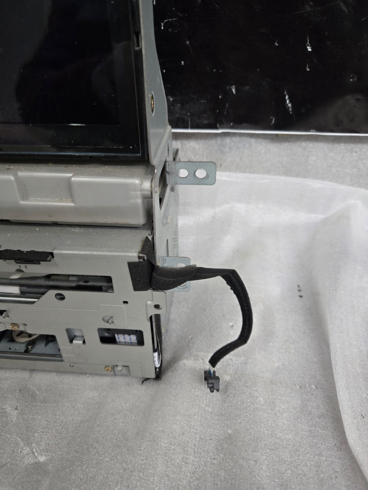 2006 - 2008 Infiniti FX35 Radio Display Information Navigation Screen PN-2548N