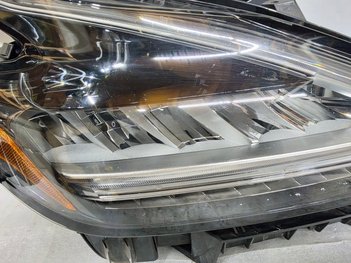 2019 2020 2021 Nissan Murano LED Headlight RH Right Passenger OEM 26010-9UF0D