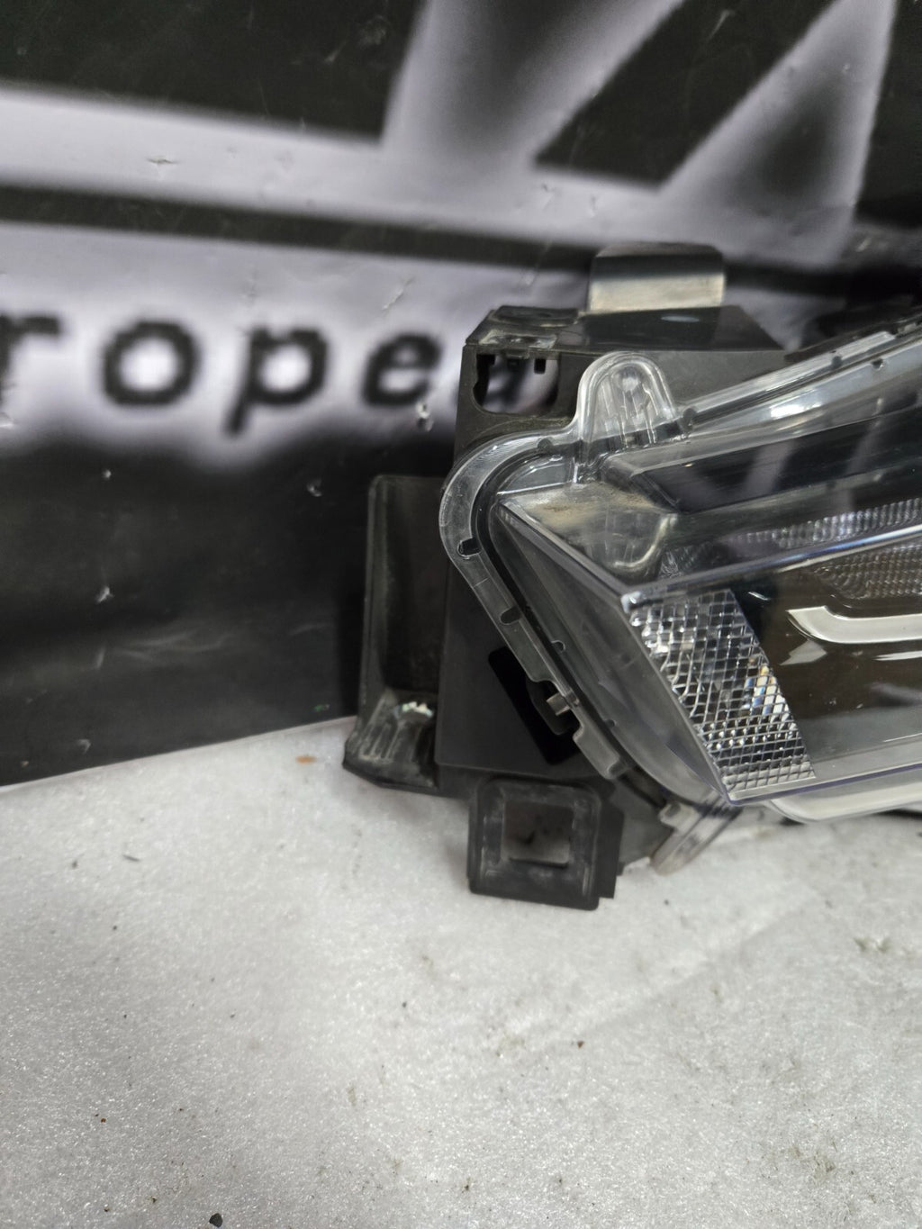 2022 - 2024 Mazda CX-5 LED Non AFS Headlight Left LH Driver KSD6-51040 OEM  LEFT