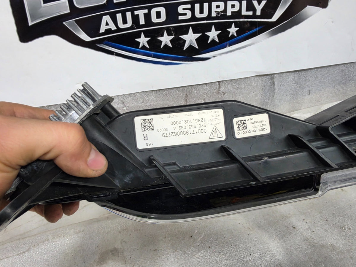 2023-2025 Porsche Cayenne Facelift Daytime Running Light Right RH OEM 9Y0953082A