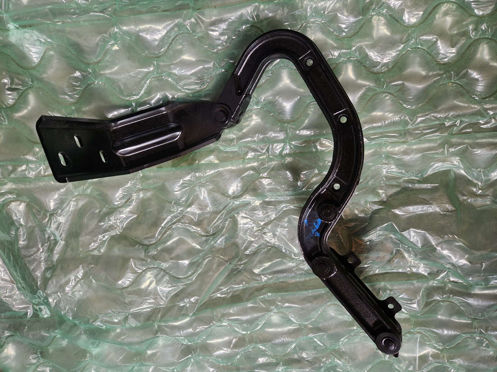 2016 2017 2018 McLaren 570S LH Left Hood Hinge P/N 13A5156CP OEM