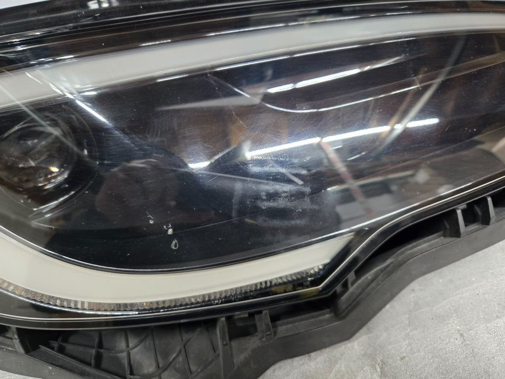 2022-2024 Tesla Model S Plaid Right RH Passenger LED Headlight OEM 1563714-95-C