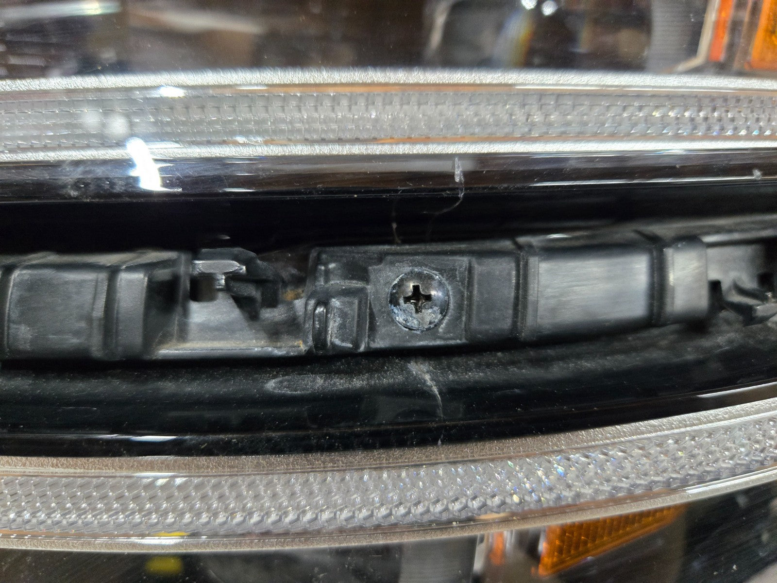 2022 2023 HYUNDAI GENESIS GV70 LED HEADLIGHT 92101-AR000 LEFT LH DRIVER SIDE OEM