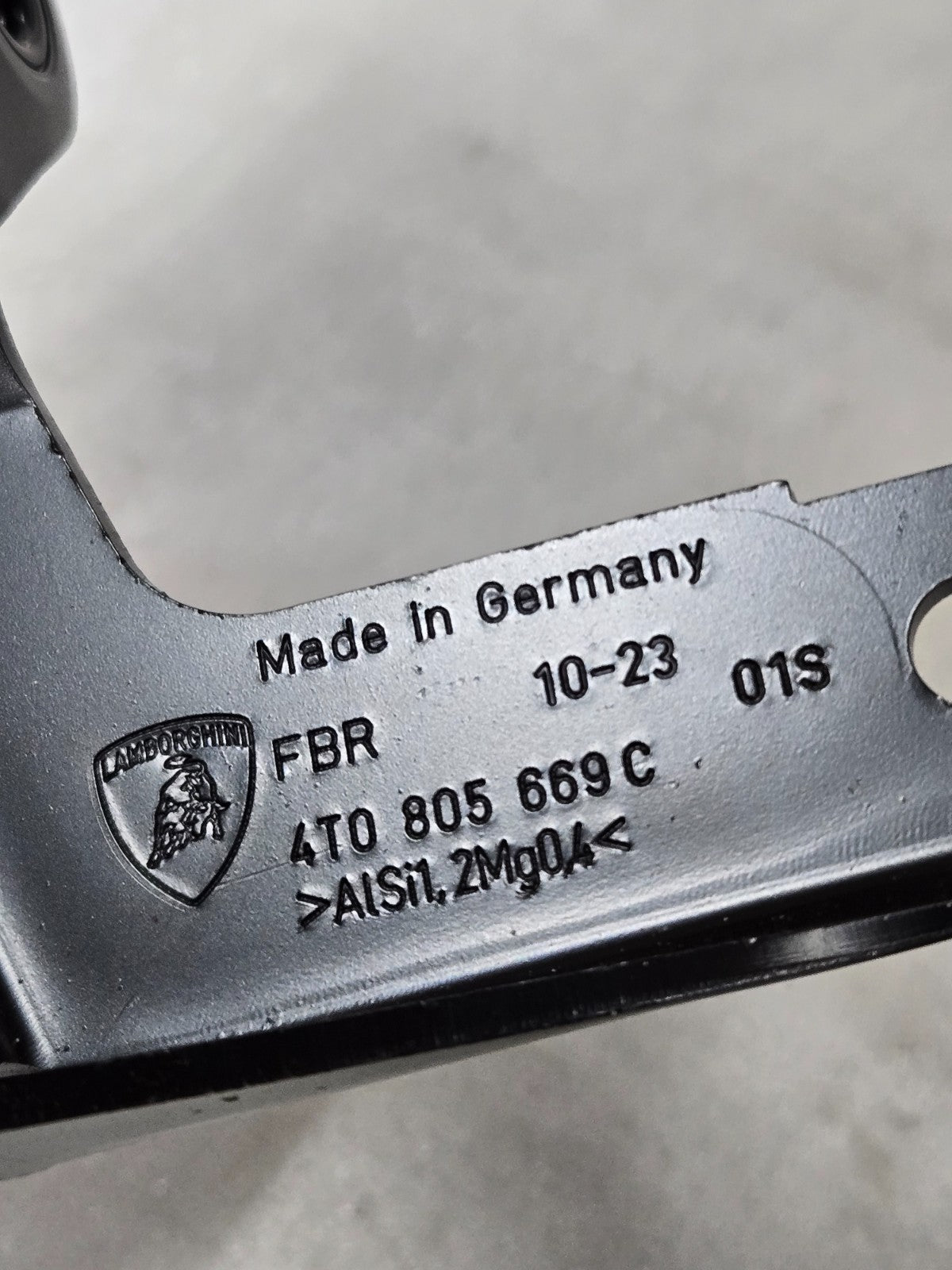 2015-2023 Lamborghini Huracan Left LH ATTACHMENT BAR Bonnet Lid 4T0805669C OEM