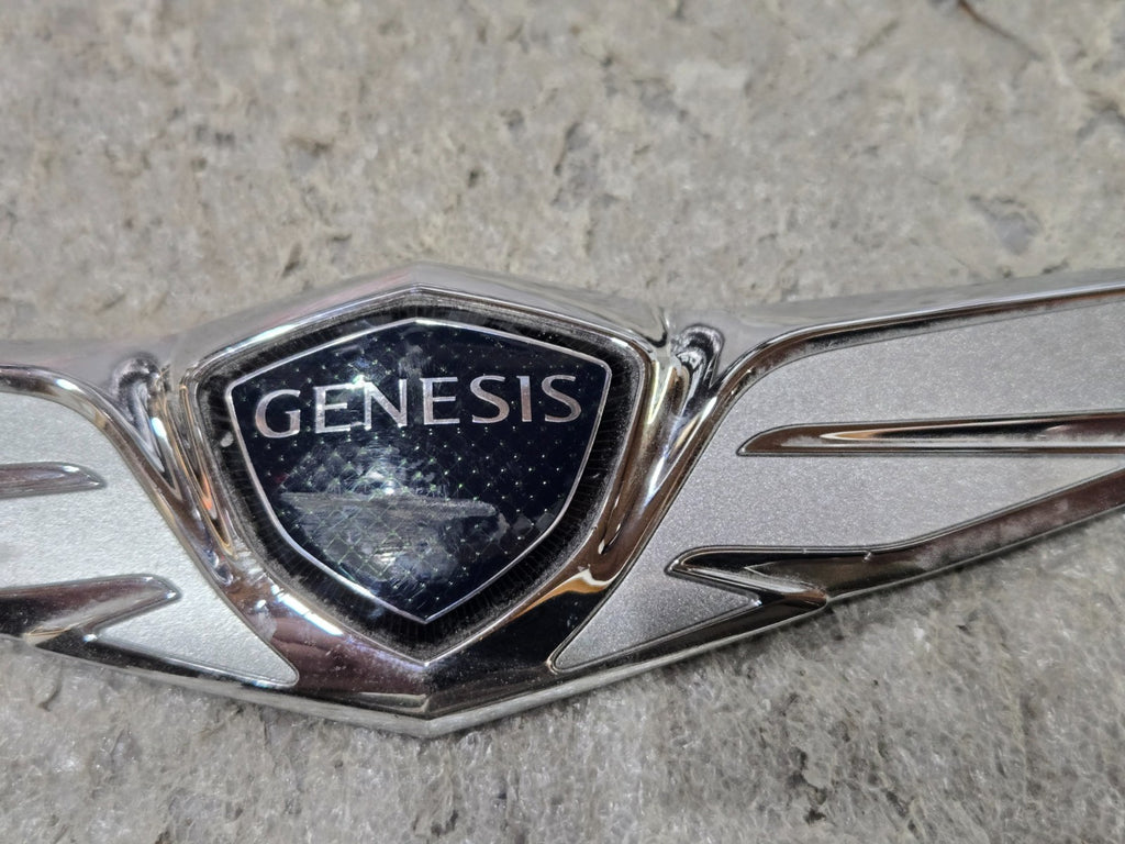GENUINE Front Hood Wing Emblem Badge for 18-20 Genesis G80 Sedan 86320B1600 OEM